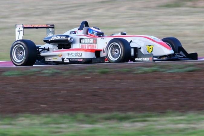 Photo: John Magro - R-Tek Motorsport - Dallara F302 - Spiess Opel