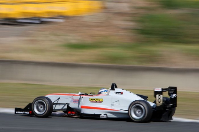 Photo: Nathan Morcom - R-Tek Motorsport - Dallara F302 - Spiess Opel