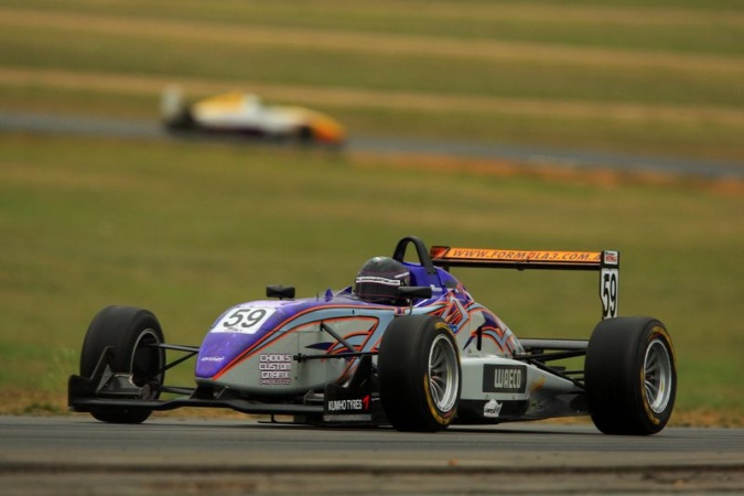 Photo: Jesse Wakeman - R-Tek Motorsport - Dallara F302 - Spiess Opel