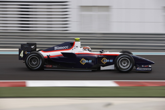 Photo: Daniele Zampieri - Rapax Team - Dallara GP2/05 - Renault