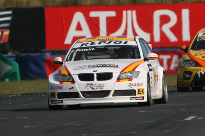 Photo: Felix Porteiro - Ravaglia Motorsport - BMW 320si (E90)