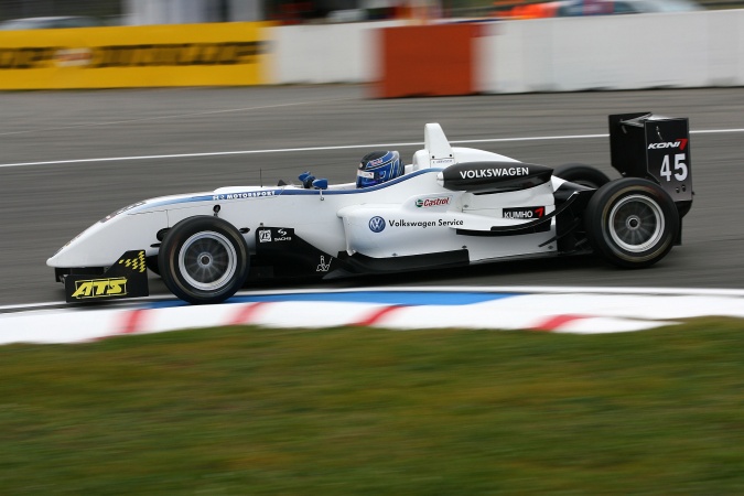 Photo: Frederic Vervisch - RC Motorsport - Dallara F308 - Volkswagen