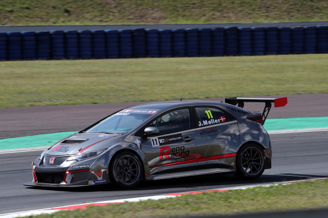 Photo: Jens Reno Møller - Reno Racing - Honda Civic TCR