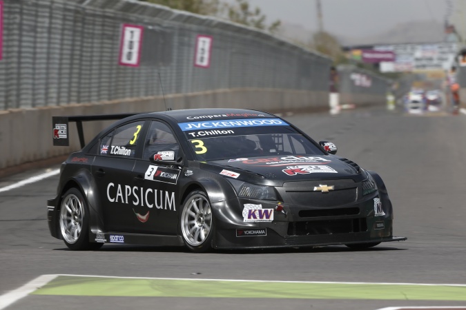 Photo: Tom Chilton - ROAL Motorsport - Chevrolet Cruze RML TC1