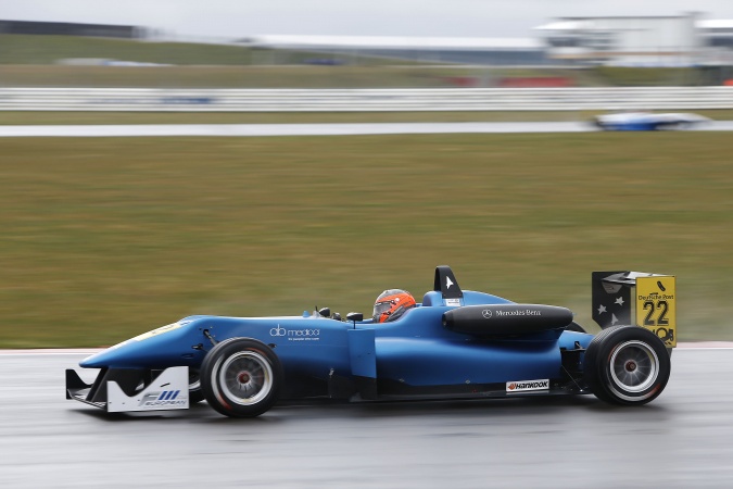 Photo: Gary Thompson - Romeo Ferraris - Dallara F312 - AMG Mercedes