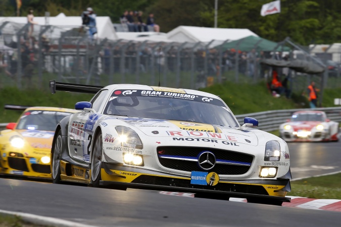 Photo: Klaus GrafThomas JägerJan SeyffarthNico Bastian - Rowe Racing - Mercedes SLS AMG GT3