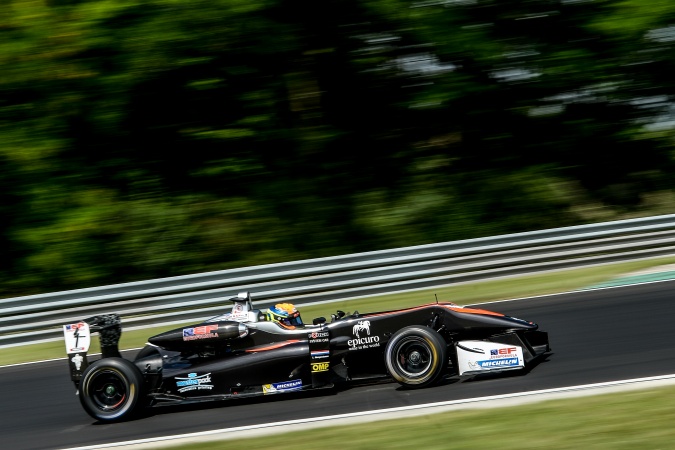 Photo: Leonard Hoogenboom - RP Motorsport - Dallara F312 - Toyota