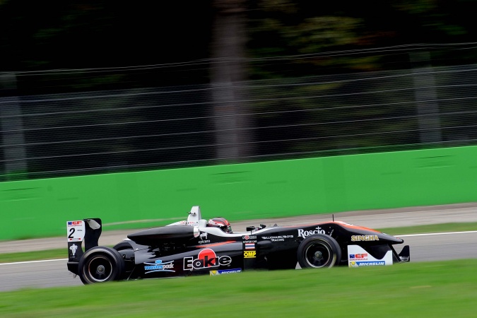 Photo: Kantadhee Kusiri - RP Motorsport - Dallara F312 - Toyota
