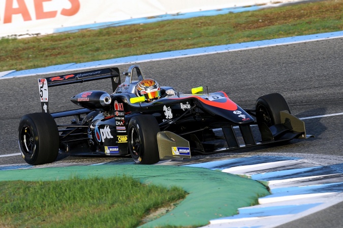 Photo: Tanart Sathienthirakul - RP Motorsport - Dallara F312 - Toyota