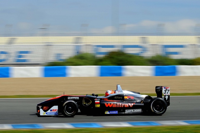 Photo: Igor Walilko - RP Motorsport - Dallara F312 - Toyota