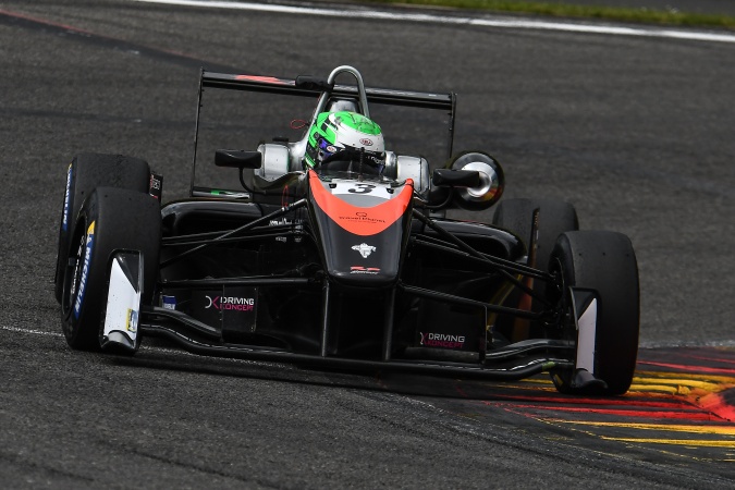 Photo: Pierre-Louis Chovet - RP Motorsport - Dallara F312 - Volkswagen