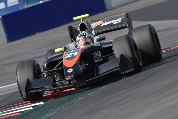 Photo: Marco Bonanomi - RP Motorsport - Dallara FR35-12 - Renault