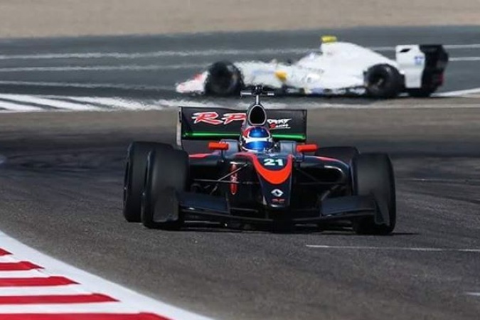 Photo: Tatiana Calderon - RP Motorsport - Dallara FR35-12 - Renault