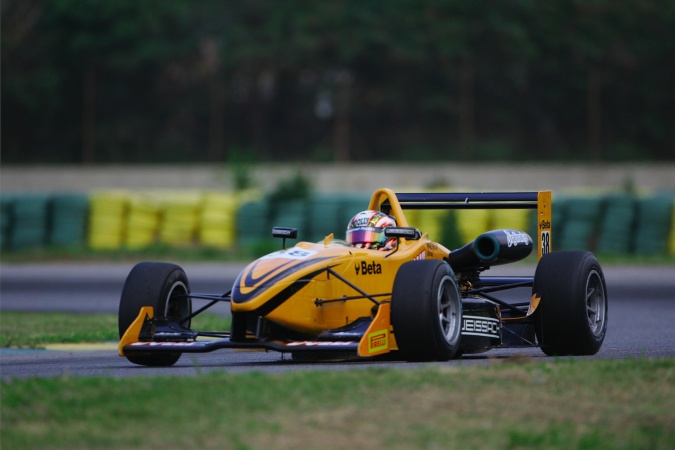 Photo: Raphael Raucci - RR Racing Team - Dallara F399 - Berta