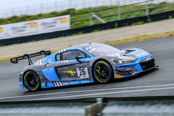 Photo: Frederic VervischAurélien Panis - Sainteloc Racing - Audi R8 LMS (II) Evo