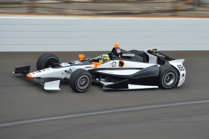 Photo: Alexandre Tagliani - Sarah Fisher Hartman Racing - Dallara DW12 - Honda