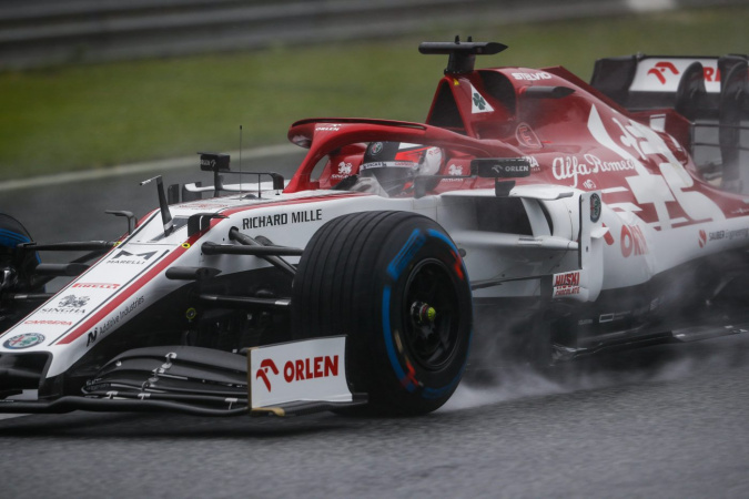Photo: Kimi Räikkönen - Sauber F1 Team - Alfa Romeo C39 - Ferrari