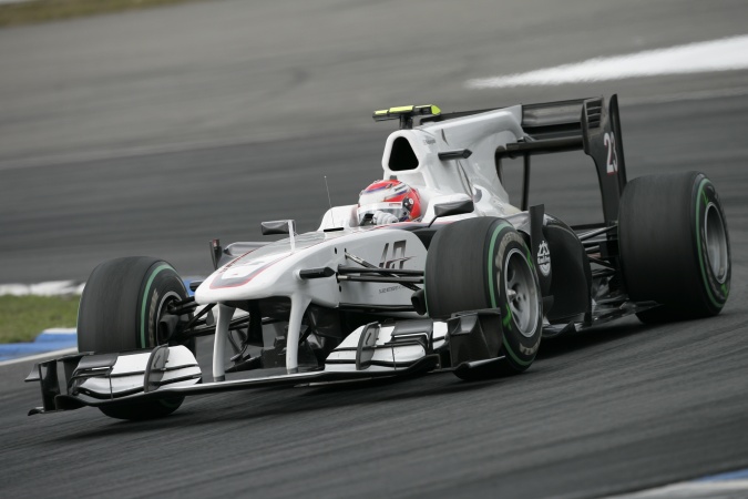 Photo: Kamui Kobayashi - Sauber F1 Team - Sauber C29 - Ferrari
