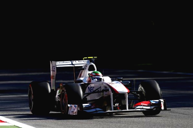 Photo: Sergio Perez Mendoza - Sauber F1 Team - Sauber C30 - Ferrari