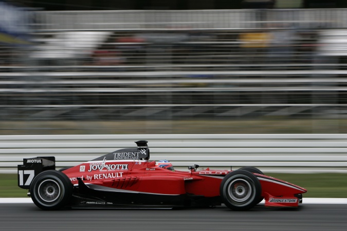 Photo: Gianmaria Bruni - Scuderia Coloni - Dallara GP2/05 - Renault
