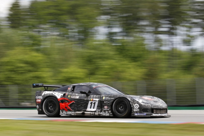 Photo: Mike Hezemans - Selleslagh/DKR - Chevrolet Corvette C6.R