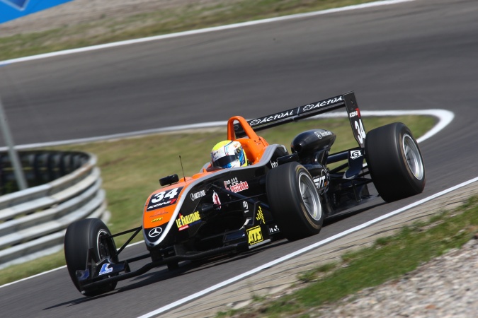 Photo: Yann Clairay - SG Formula - Dallara F308 - AMG Mercedes