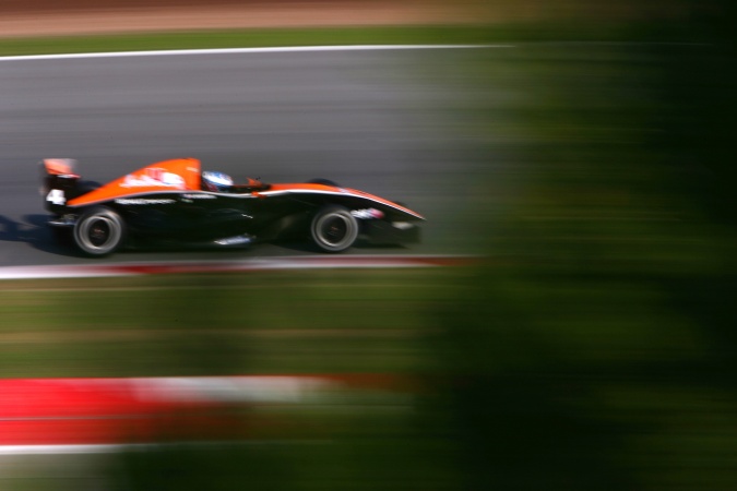 Photo: Alexandre Marsoin - SG Formula - Tatuus Renault 2000