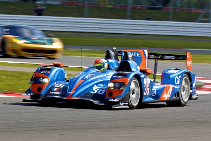 Photo: Nelson PanciaticiOliver WebbPaul-Loup Chatin - Signatech - Alpine A450 - Nissan