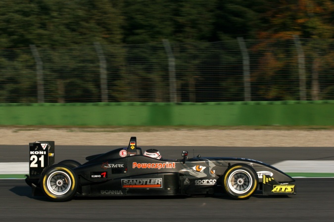 Photo: Tim Sandtler - Signature - Dallara F305 - AMG Mercedes