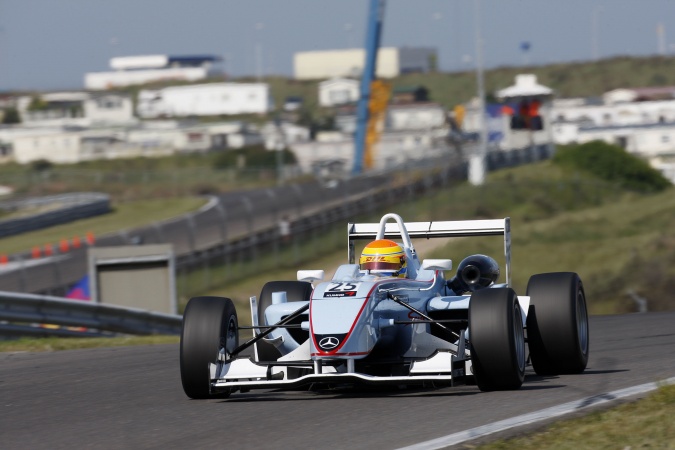 Photo: Wayne Boyd - Sino Vision Racing - Dallara F308 - AMG Mercedes