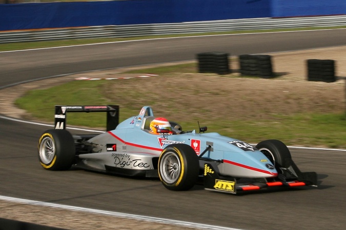 Photo: Bruno Rudolf Fechner - SMS Seyffarth Motorsport - Dallara F302 - AMG Mercedes
