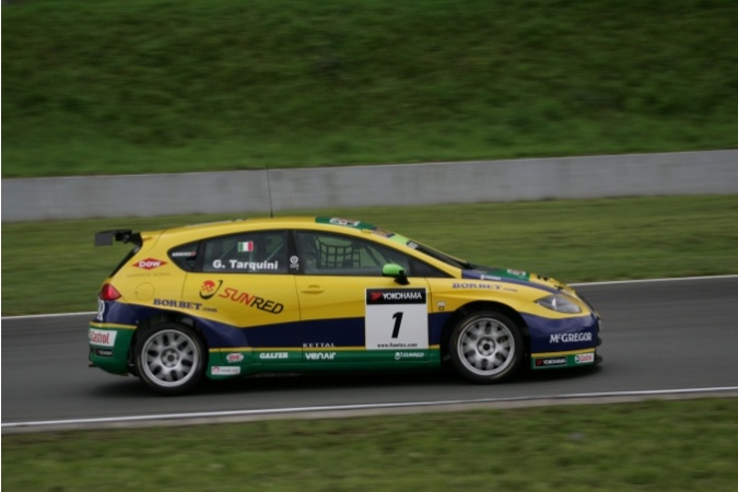 Photo: Gabriele Tarquini - SR-Sport - Seat Leon TDI