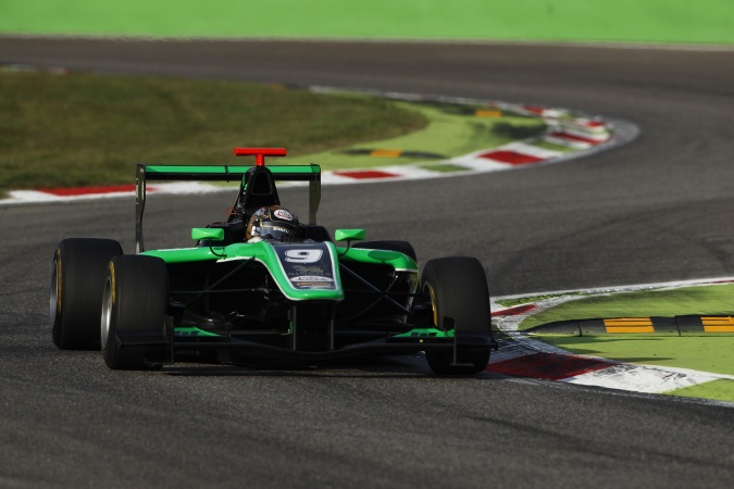 Photo: Sandy Stuvik - Status GP - Dallara GP3/13 - AER