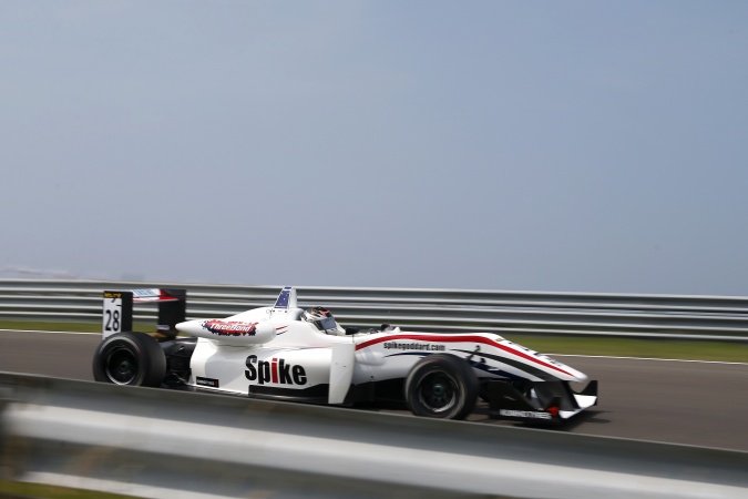 Photo: Richard Goddard - T-Sport - Dallara F312 - Tomei Nissan