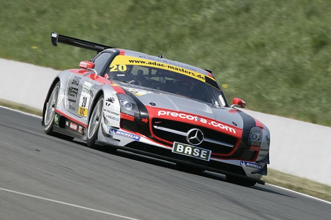 Photo: Kenneth Heyer - Team Black Falcon - Mercedes SLS AMG GT3