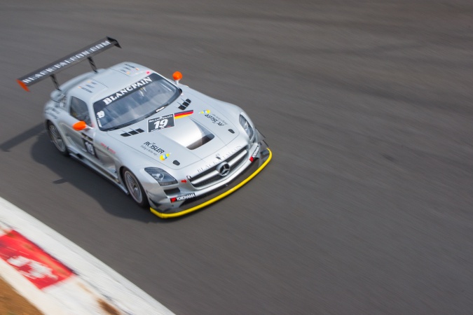 Photo: Oliver MorleyRiccardo BrutschinJerome Thiry - Team Black Falcon - Mercedes SLS AMG GT3