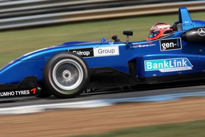 Photo: Mitchell Evans - Team BRM - Dallara F305 - AMG Mercedes