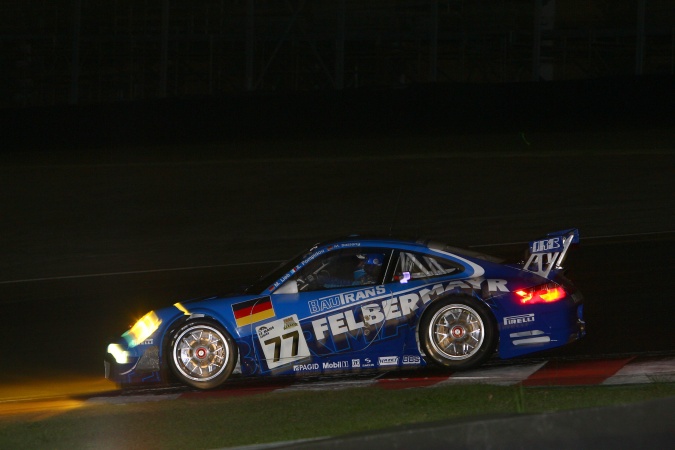 Photo: Marc Basseng - Team Felbermayr-Proton - Porsche 911 GT3 RSR (997)