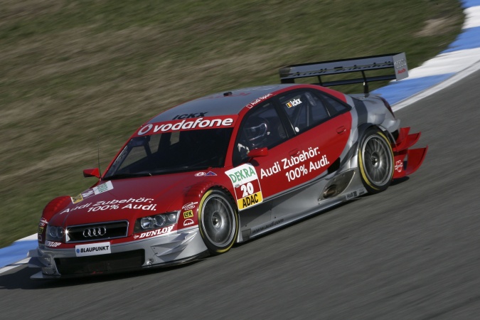 Photo: Vanina Ickx - Team Kolles - Audi A4 DTM (2004)