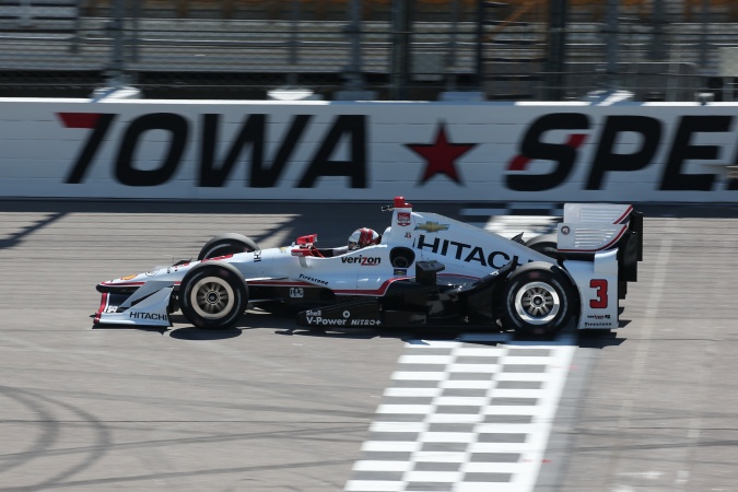 Photo: Helio Castroneves - Team Penske - Dallara DW12 (MAk) - Chevrolet