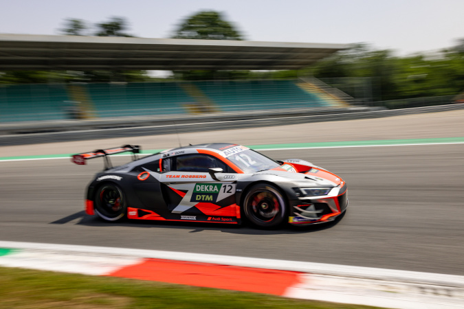 Photo: Dev Gore - Team Rosberg - Audi R8 LMS (II) Evo
