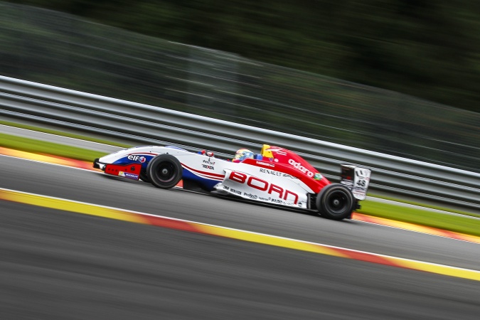 Photo: Philo Paz Armand - Tech 1 Racing - Tatuus FR 2.0-13 - Renault