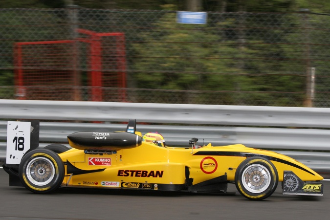 Photo: Esteban Guerrieri - TME - Dallara F305 - TOM's Toyota