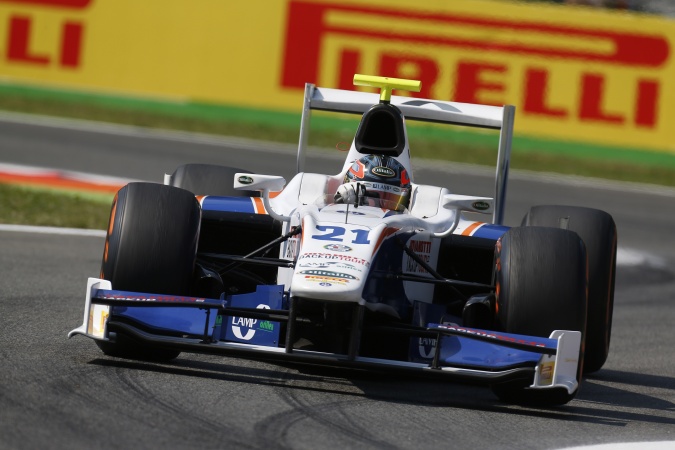 Photo: Sergio Campana - Trident Racing - Dallara GP2/11 - Mecachrome