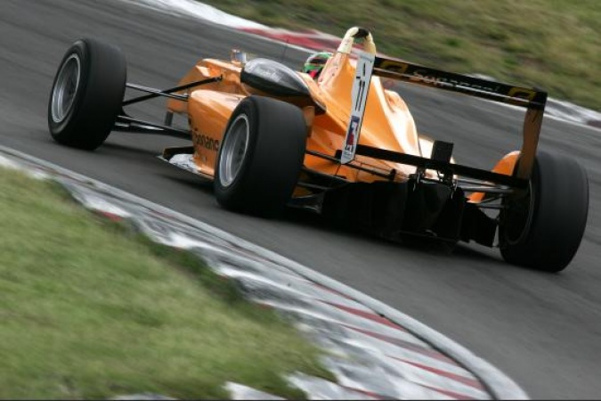 Photo: Alistar Jackson - Ultimate Motorsport - Mygale M08 - AMG Mercedes