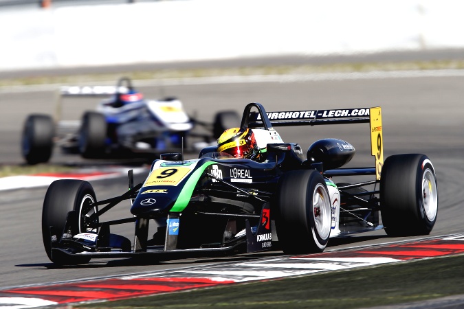 Photo: Lucas Wolf - URD Rennsport - Dallara F312 - AMG Mercedes