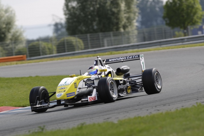 Photo: Rene Binder - Van Amersfoort Racing - Dallara F308 - Volkswagen PE