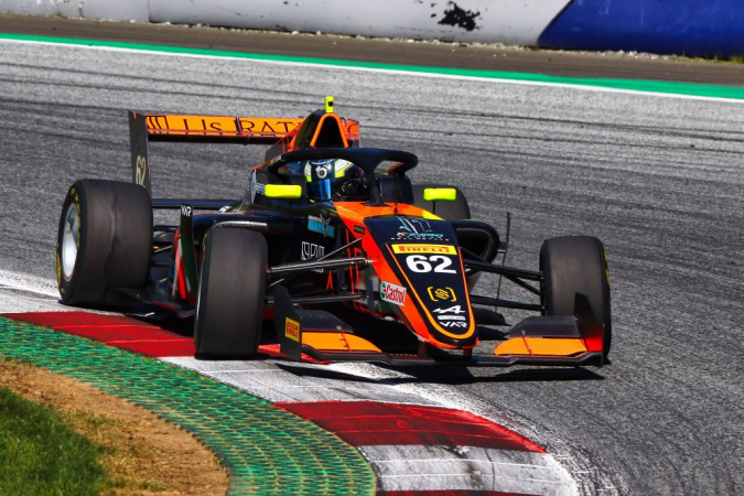 Photo: Lorenzo Fluxá - Van Amersfoort Racing - Tatuus F3 T-318 - Alpine