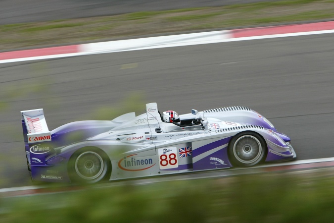 Photo: Jamie DaviesJohnny Herbert - Veloqx Motorsport - Audi R8