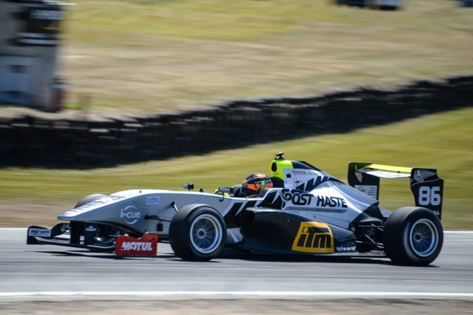 Photo: Brendon Leitch - Victory Motor Racing - Tatuus FT50 - Toyota